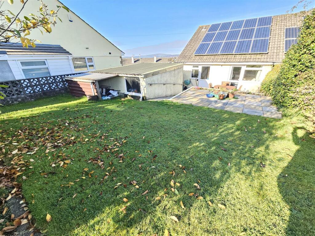 Lower rear garden.jpg