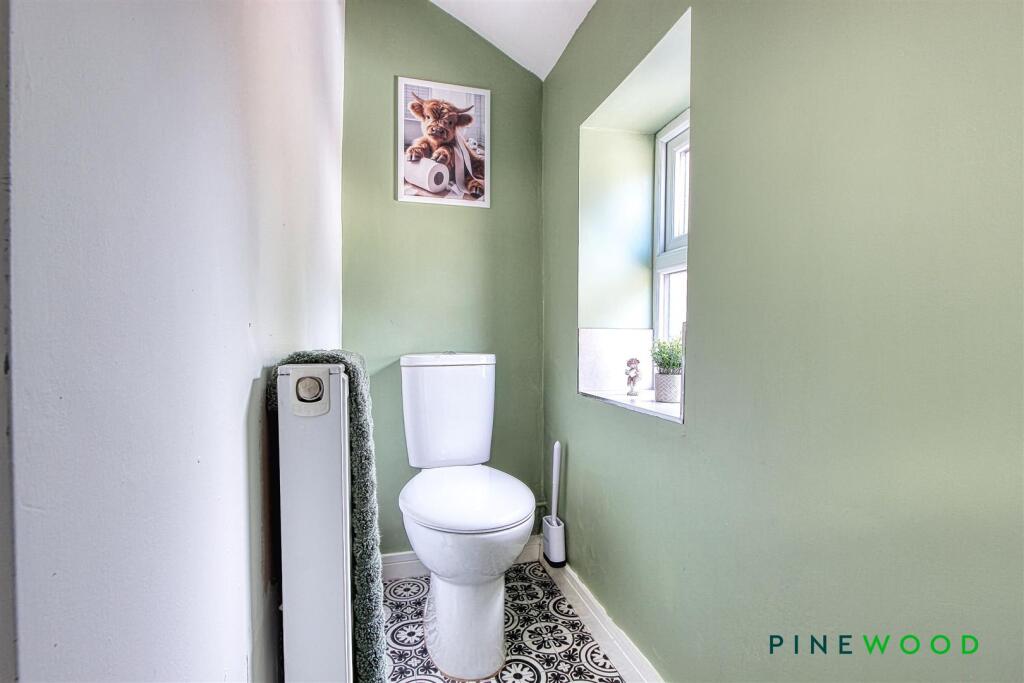 GROUND FLOOR WC