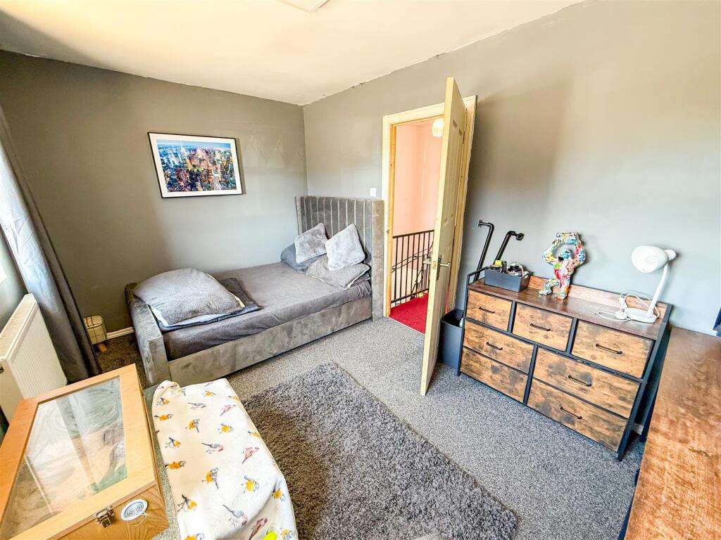 BEDROOM TWO