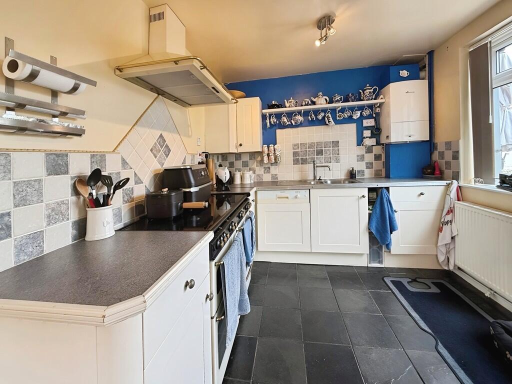 c3585194-WhatsApp...