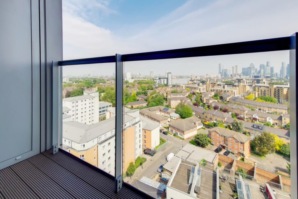 3_Balcony-0