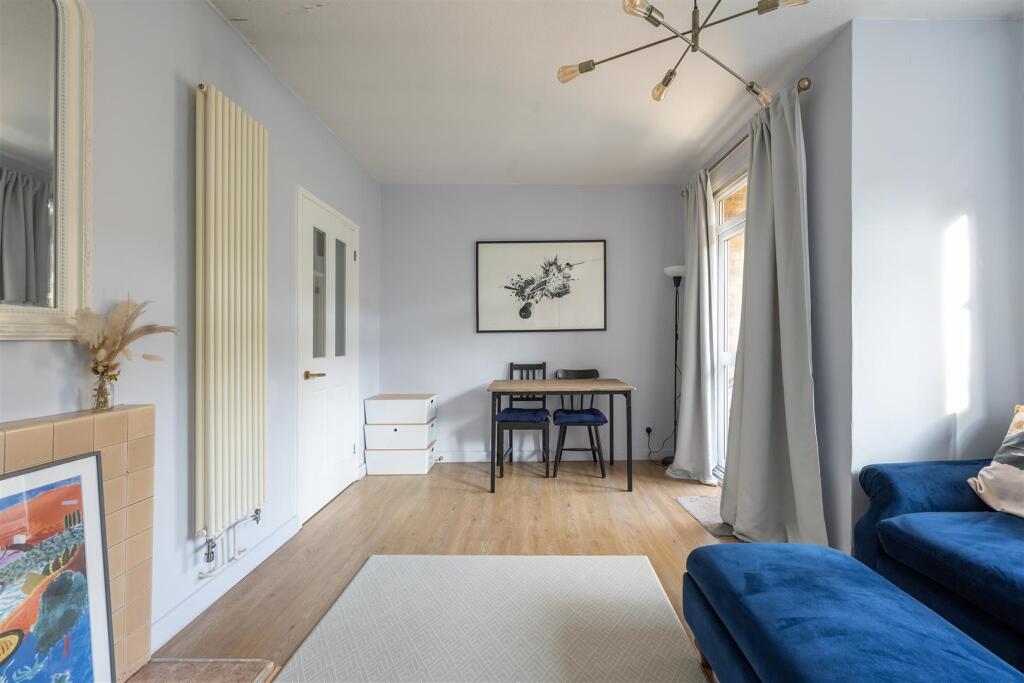 Powerscroft Road, E5