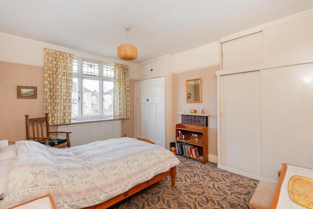 6S6R6FN - Bedroom C.jpg
