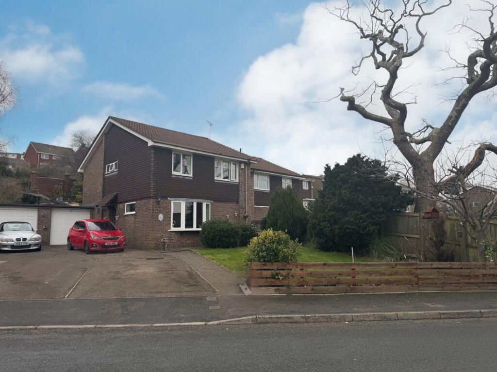 7D0BEEFC-5A42-4637-8B49-3878D345CBB1 2