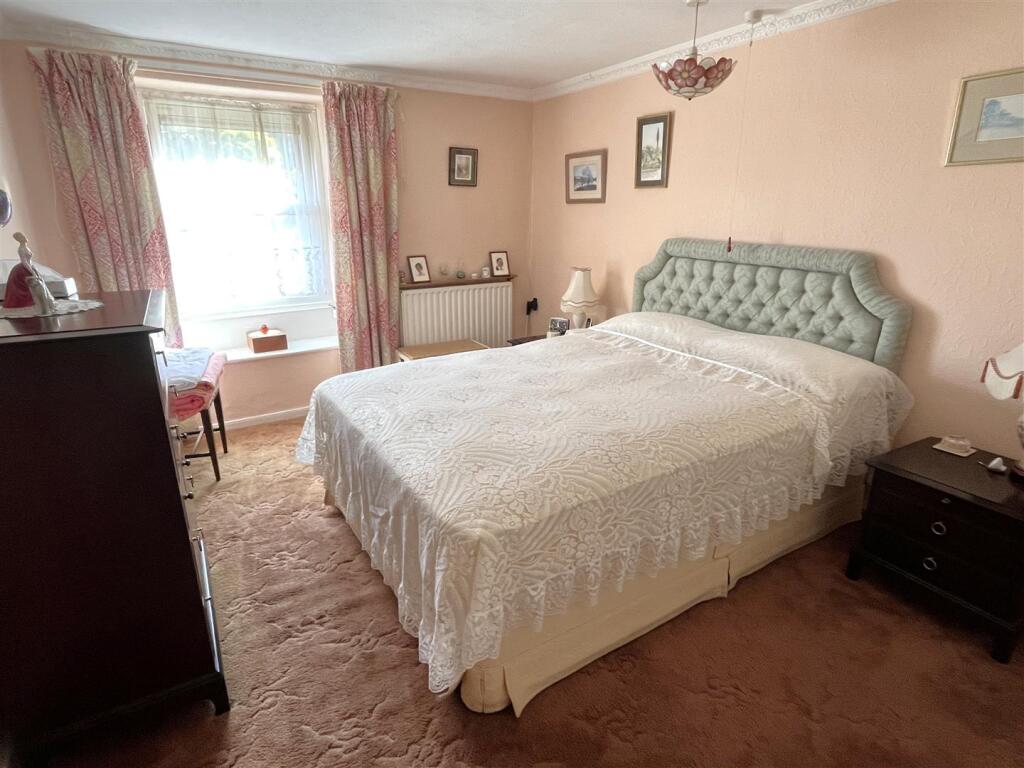 bed 1.JPG