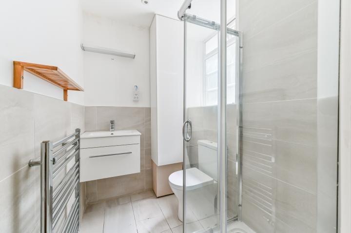 21 Elmhurst Court, St. Peters Road, Croydon, Surrey, CR0 1HQ