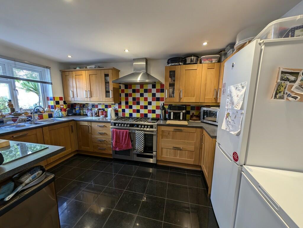 PXL_20241014_1111...