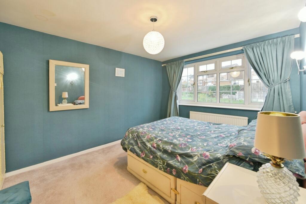 pbox-IMG.jpg