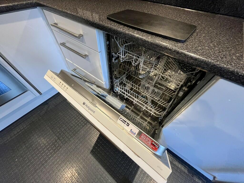 DISHWASHER