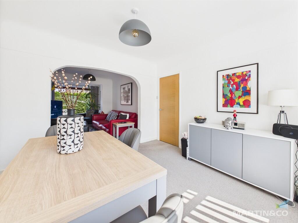 CAM03111G0-PR0321...