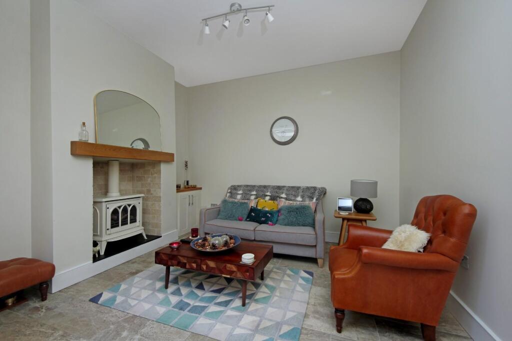 GV- 40 Woodfield Rd (10).jpg