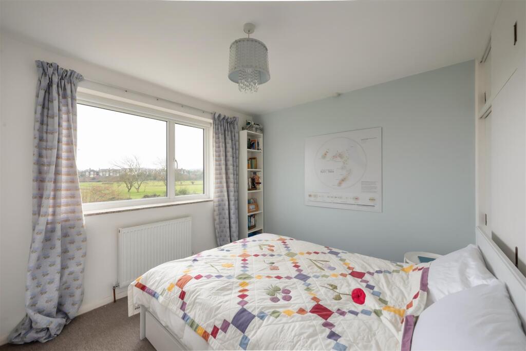 Island Wall, Whitstable