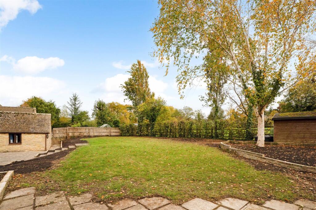 sketch_Ph5_6276113 (2).jpg