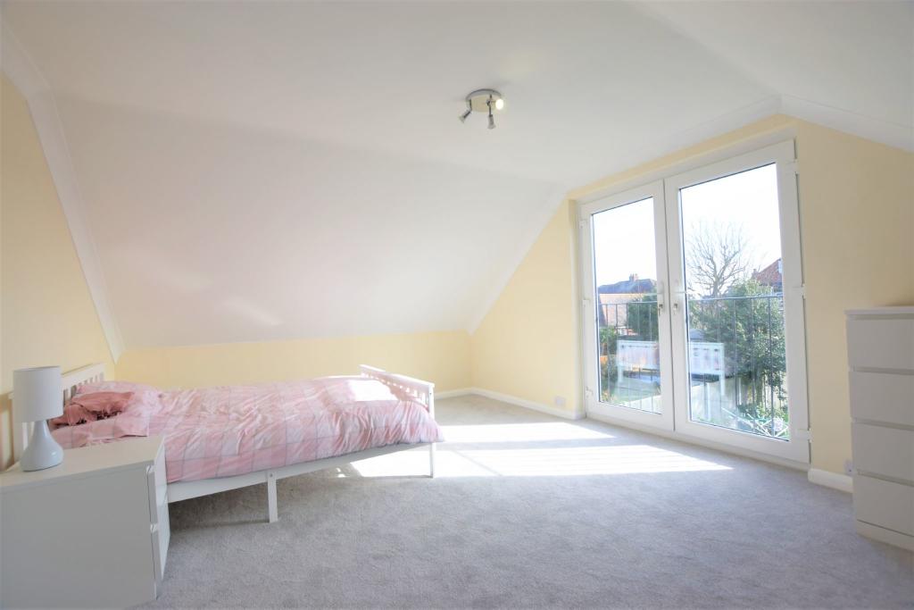 FIRST FLOOR: BEDROOM ONE