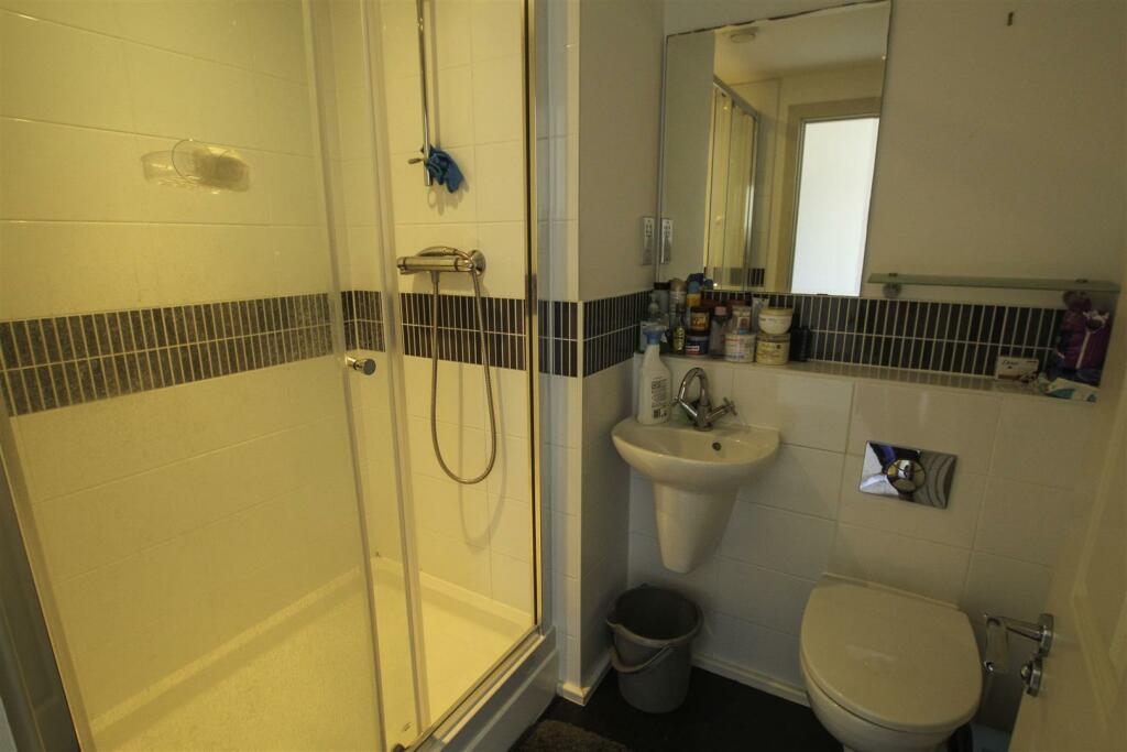 En suite.jpg