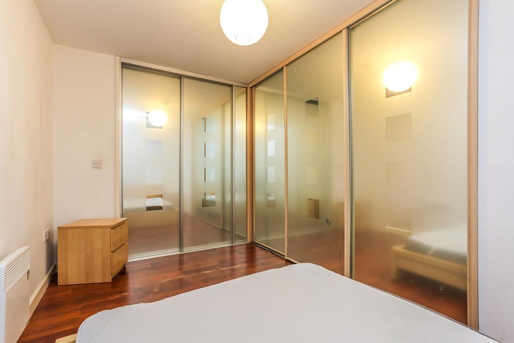 Studio Room