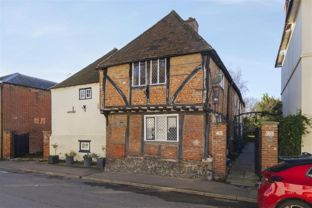 The Shippe & Primrose Cottage, 40 - 42 High Street, Bridge