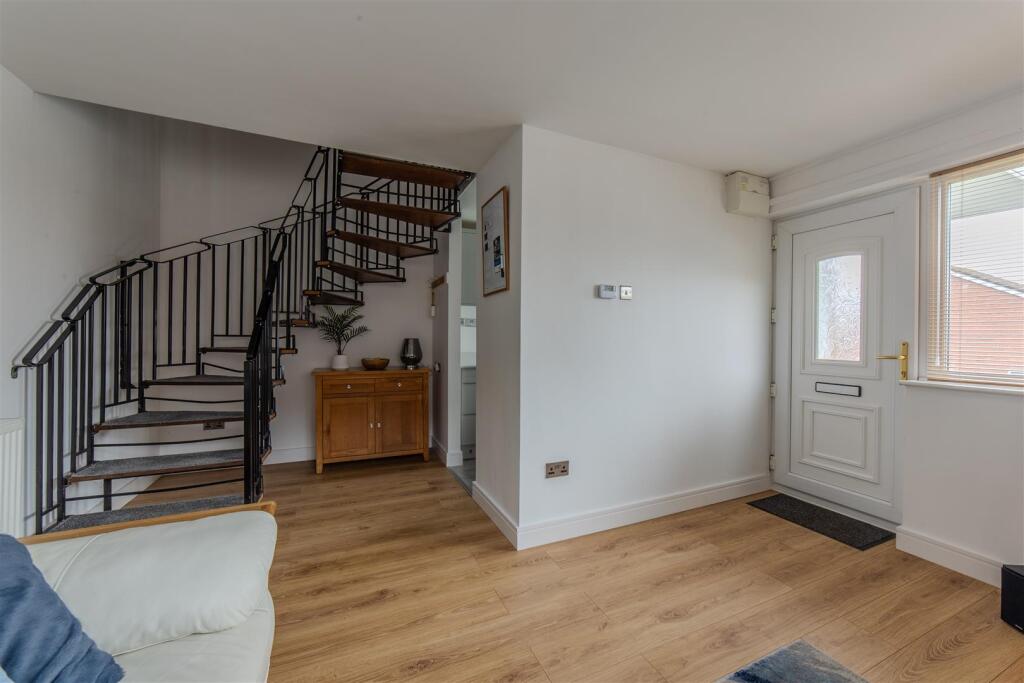 56 Open Hearth Close-6.jpg