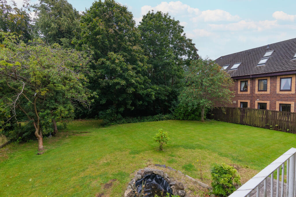 Flat 2 Hill House Stanely Road Paisley PA26HG-29
