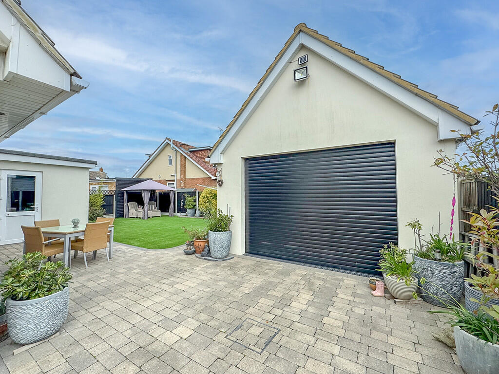 garage