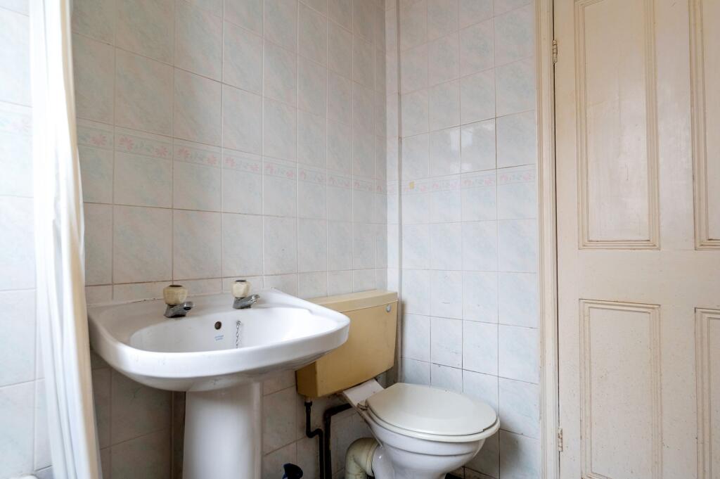 BEDROOMS AND BATHROOMS