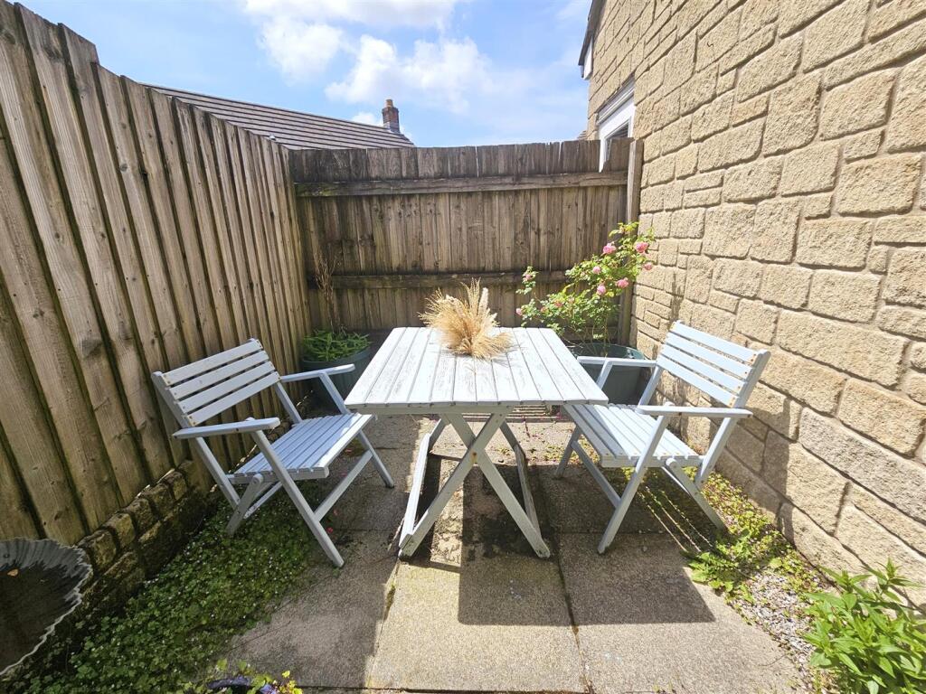Dine Al Fresco.jpg