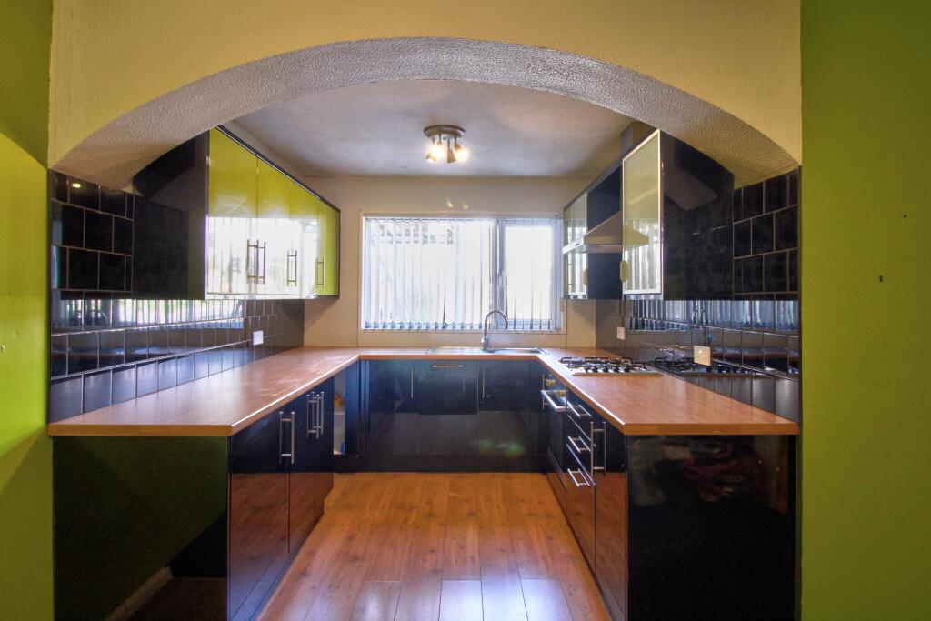 WYE COURT KITCHEN