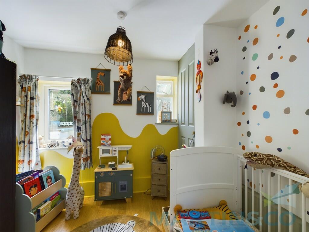 Second bedroom