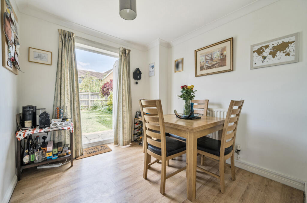 33-681dfd4ed8e6f-...