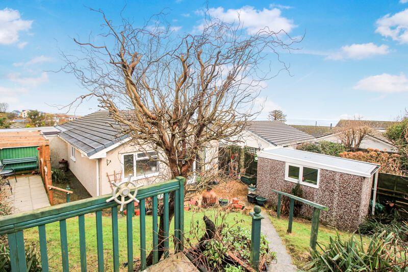 Rear aspect with sea view