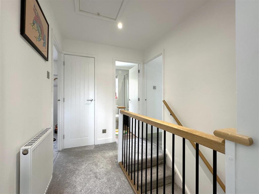 First Floor Landing 022