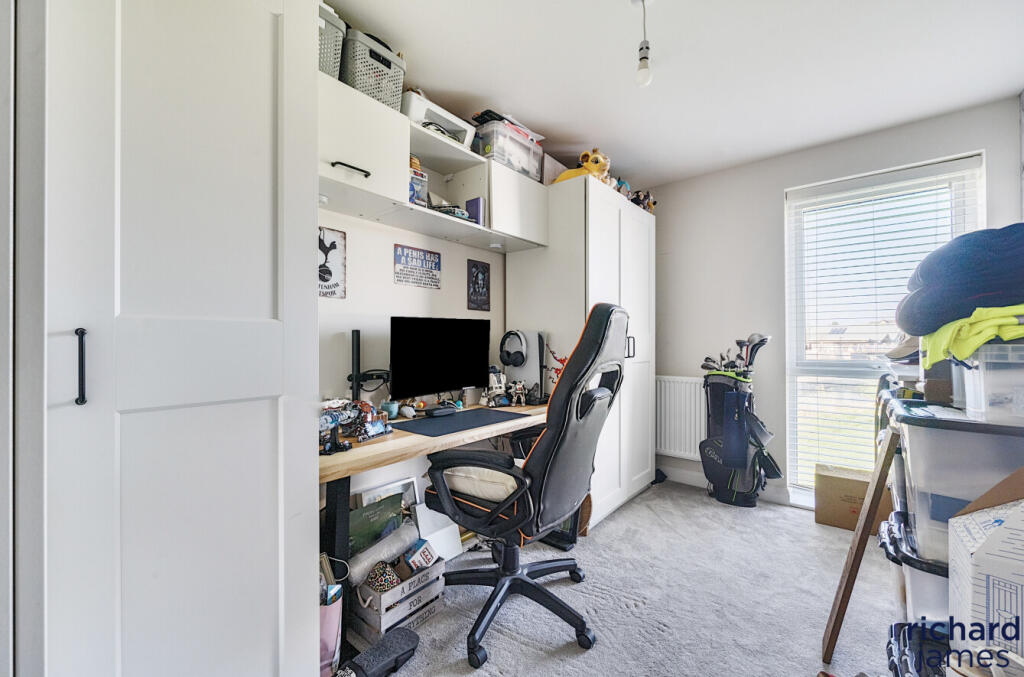 43885b127b03450a9278327055b57d8b