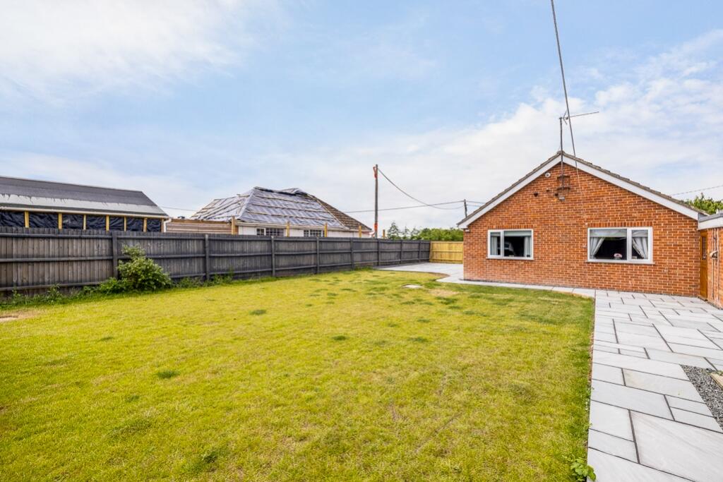 62 Saundergate Lane East (Wyberton)-12