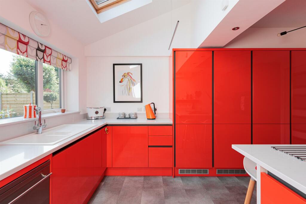 Kitchen/Breakfast