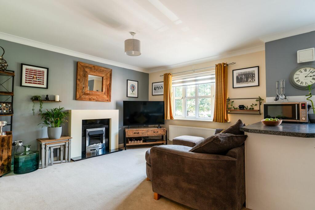 KITCHEN AND LOUNGE