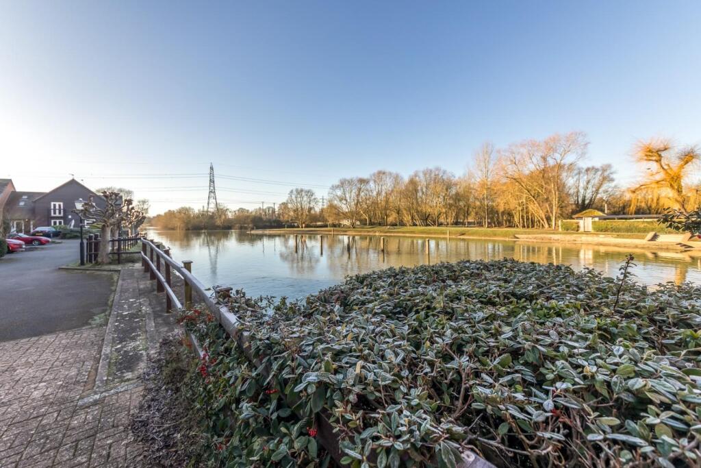 0C2A0046-HDR.jpg