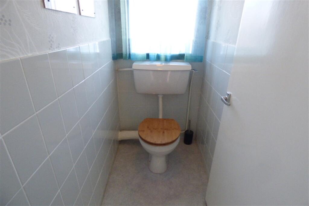 Separate WC