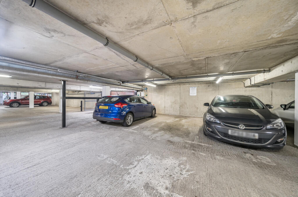 1361926-1-68dcf3b...