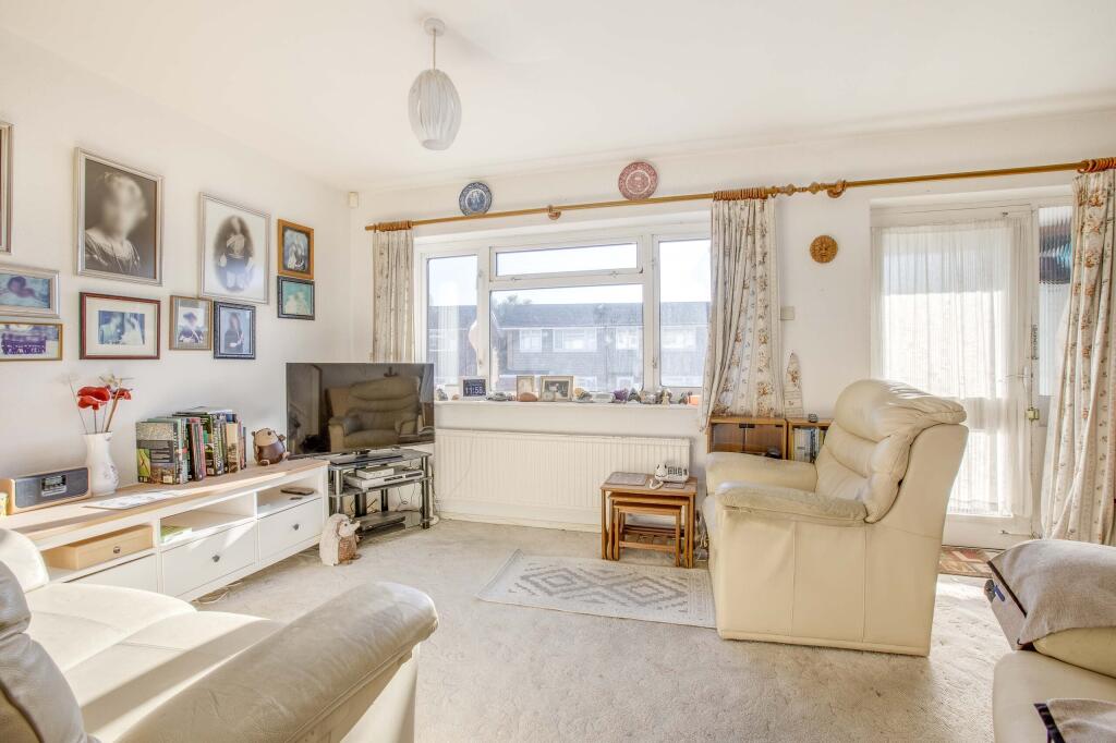 39 Lexington Ave, Maidenhead, SL6 4HL (LOW RES)-8