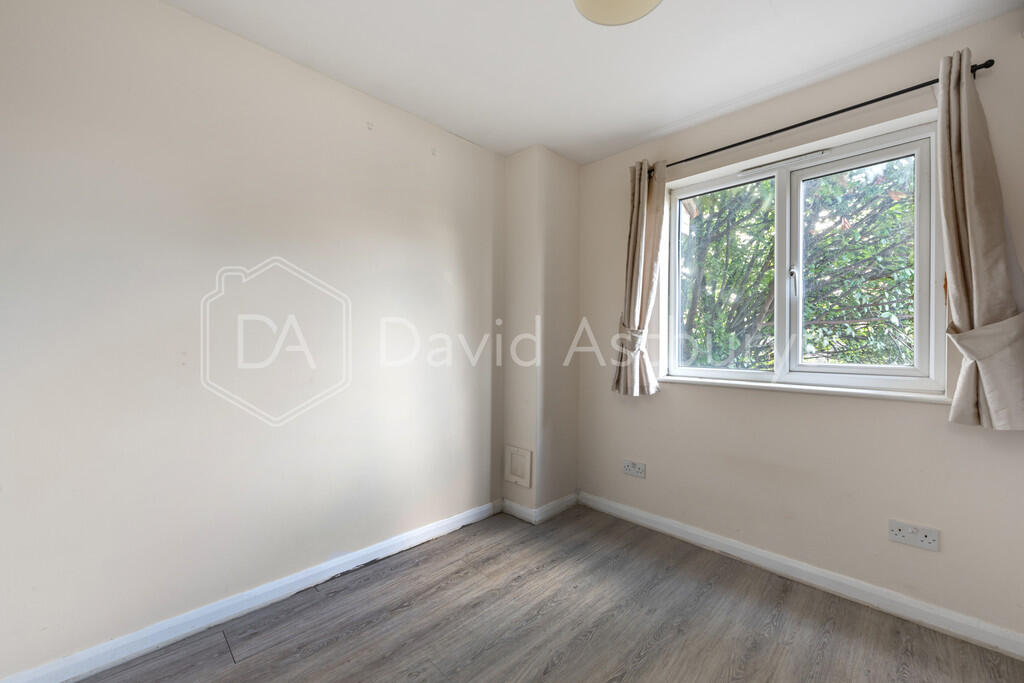 221120246_DAISL_1...