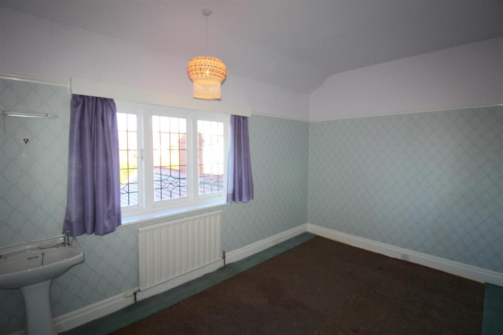 Fairhaven Road, 12 - Bedroom Four.JPG