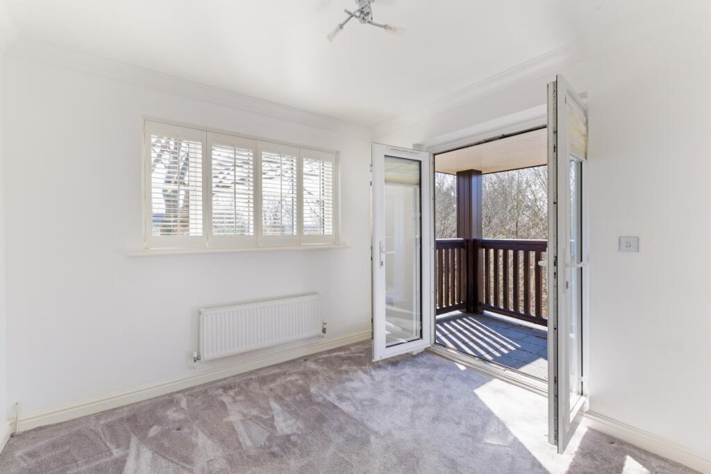 87241_10 Gowrie P...