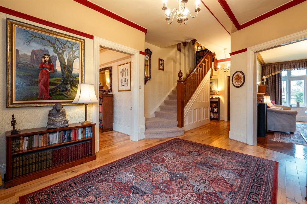 Entrance Hall Aspect 3