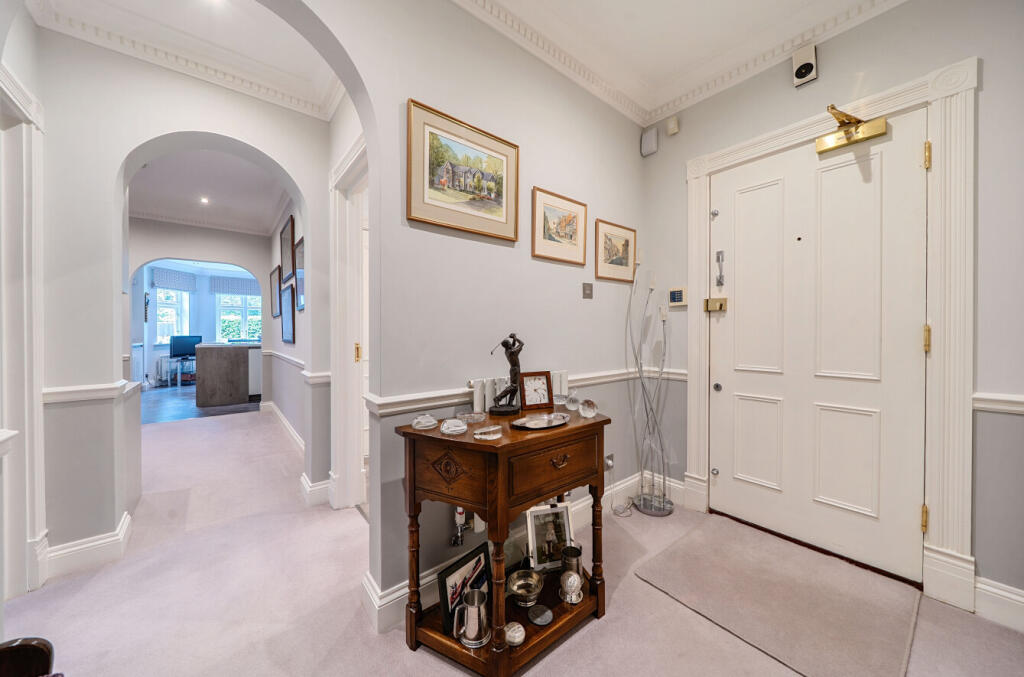 1339773-19-68a733...