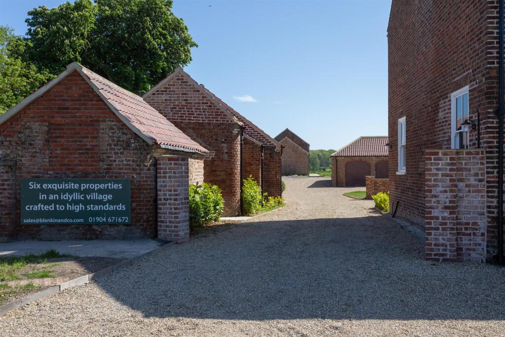 Conyers Fold