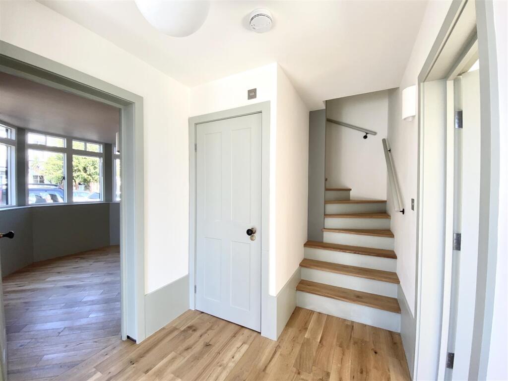 Entrance Hall.jpg