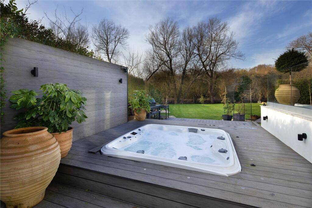 Hot Tub