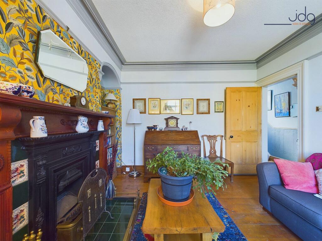 Front reception room