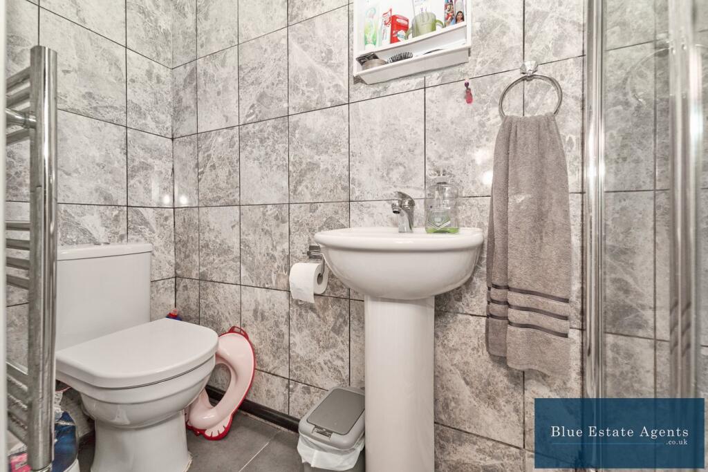 Ground Floor Shower Suite