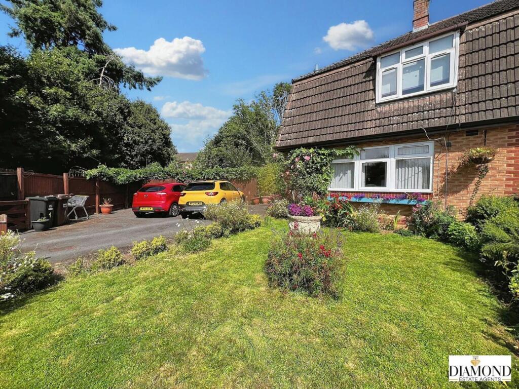 Front Garden &amp; Drive